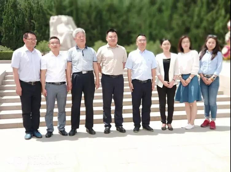 成都米兰网页版·官方端在线-米兰（中国）集团2018陕西富平扶贫助学行
