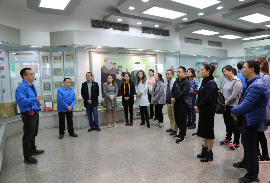 西昌市委组织部一行26人到成都米兰网页版·官方端在线-米兰（中国）集团考察基层党建工作