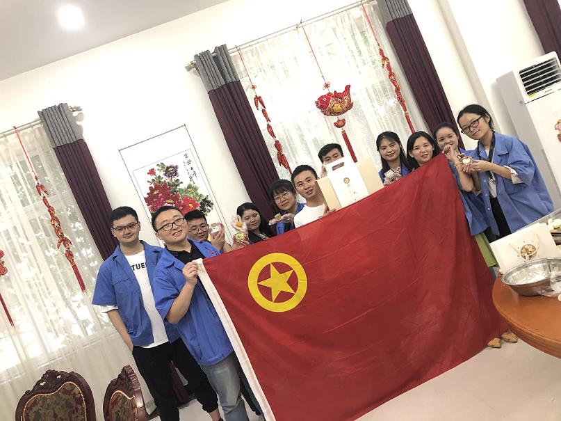成都米兰网页版·官方端在线-米兰（中国）集团七彩青年俱乐部之自制美心冰皮月饼