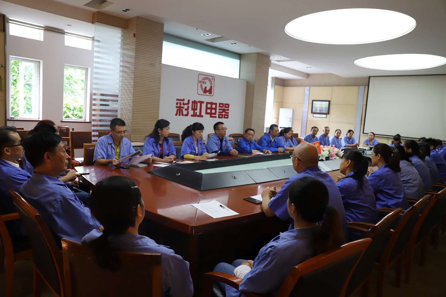 成都米兰网页版·官方端在线-米兰（中国）集团2019年金秋助学座谈会